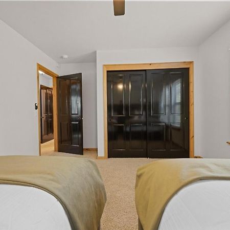 New Serenity Lodge Base Of Snow Summit Hot Tub Big Bear Lake Exterior photo