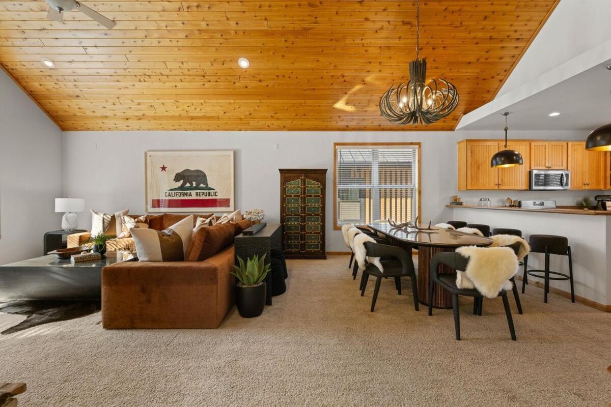 New Serenity Lodge Base Of Snow Summit Hot Tub Big Bear Lake Exterior photo