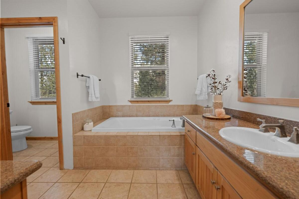 New Serenity Lodge Base Of Snow Summit Hot Tub Big Bear Lake Exterior photo